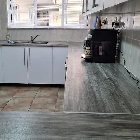 Bismarck Swakopmund Apartment Bagian luar foto